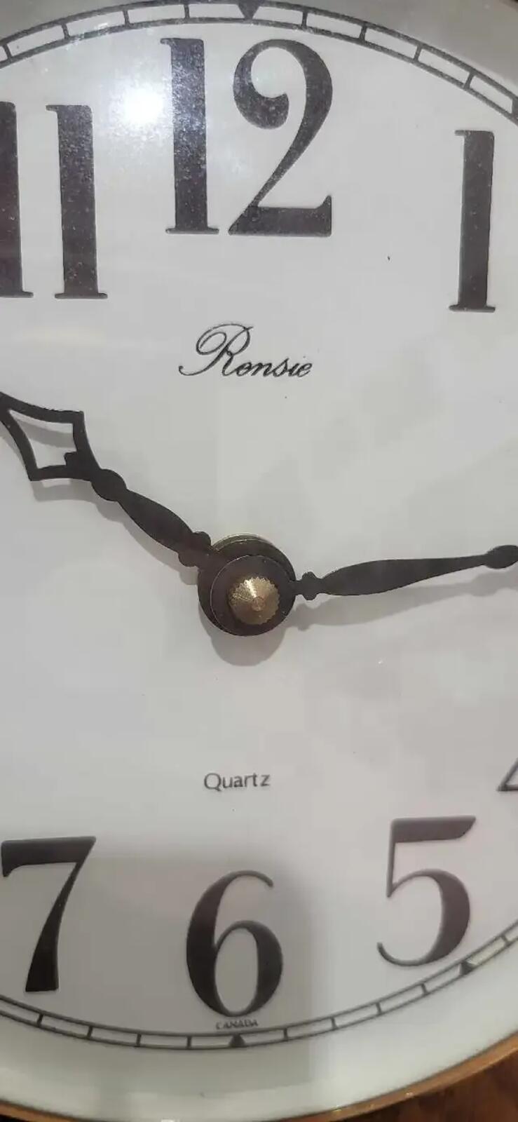 Ronsie Oak Wood Wall Clock 9"