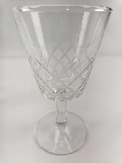 Lot of 2 - Cordial Crystal Wine Glass