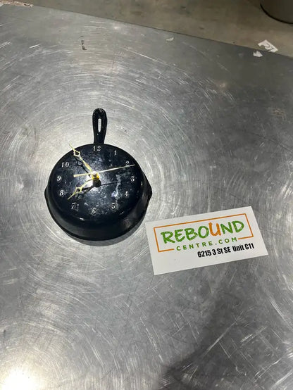 Frying Pan Clock