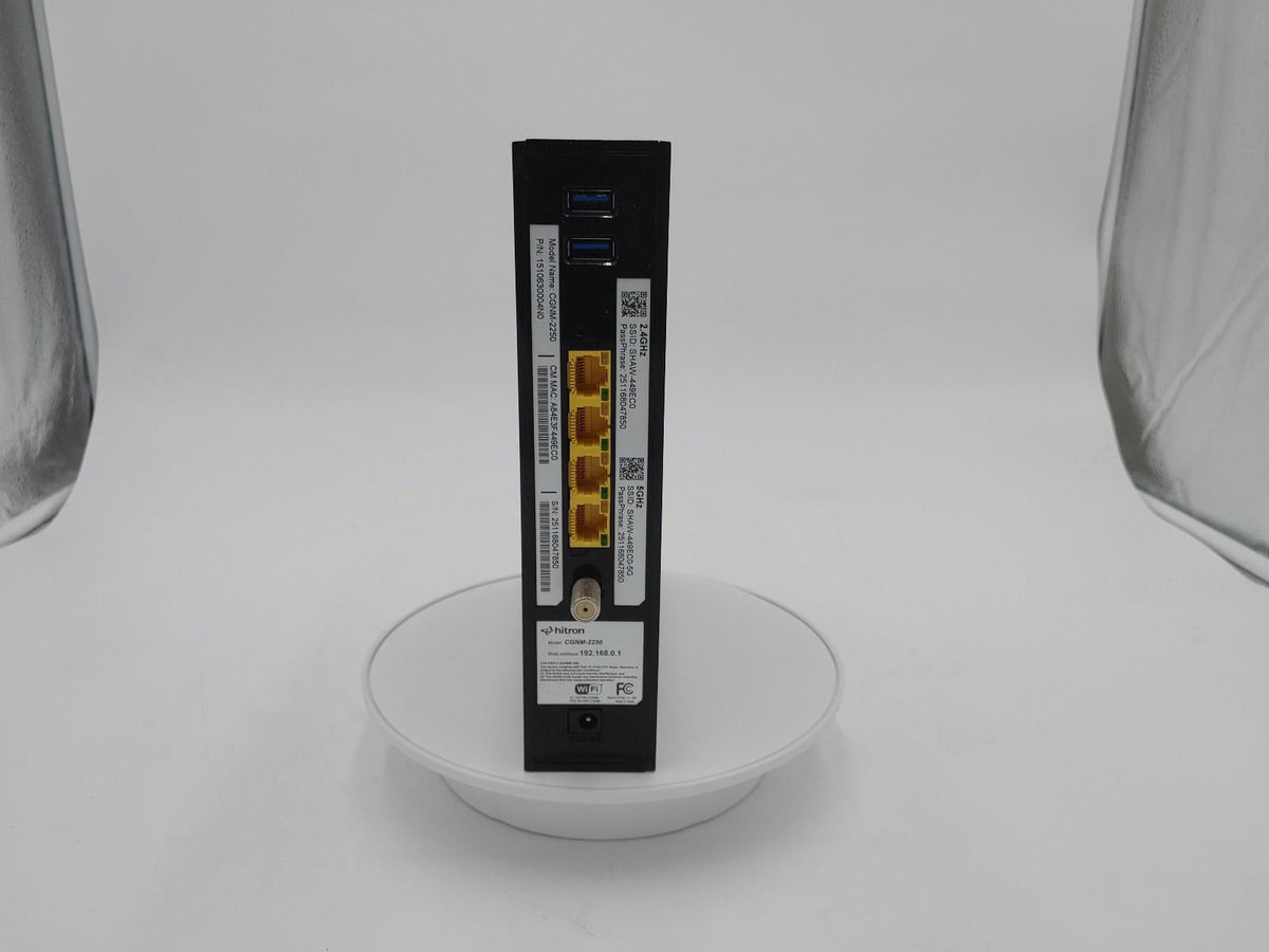 Bon état, routeur Wi-Fi Hitron CGNM-2250 noir, non testé