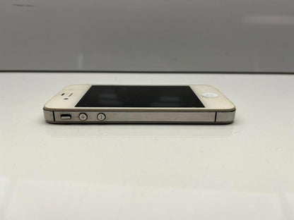 iPhone 4 White Cracked Screen