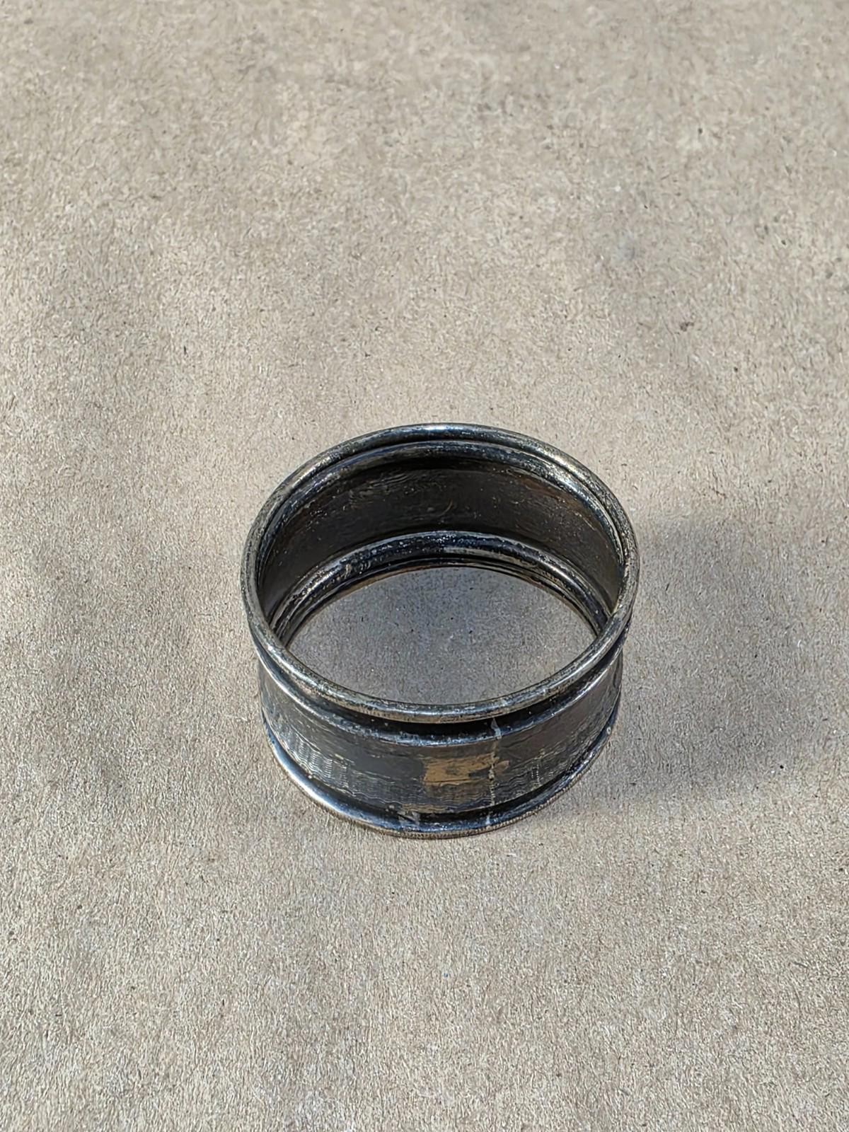 Antique STERLING Silverplated NAPKIN RING Unsigned