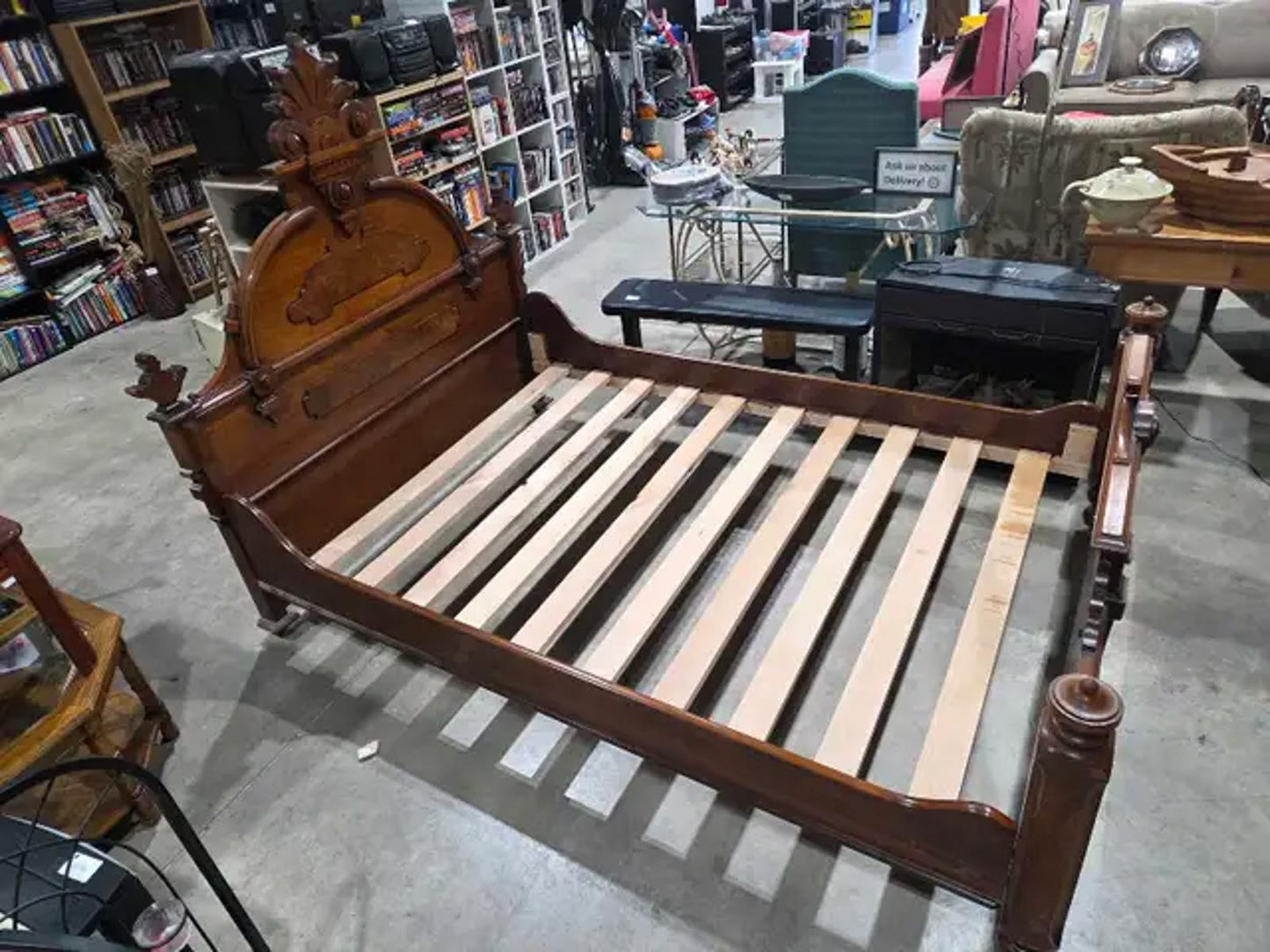 Antique Wooden Full Bed Frame & Mattress