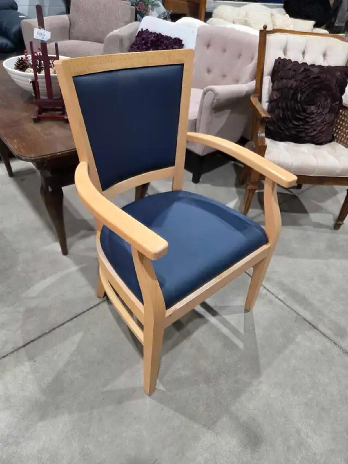 HC-21-Natural Armchair from Adria