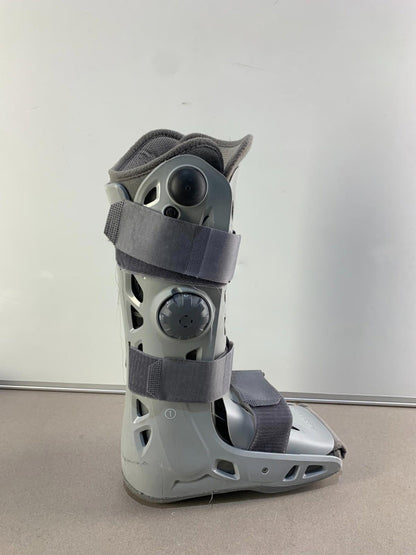Aircast  Walker Brace / Walking Boot Medium Submit