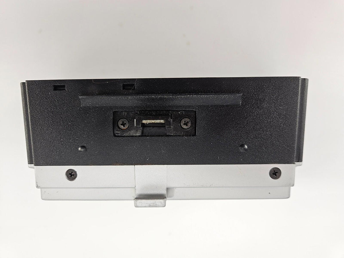 Polaroid Model 490 Focused Flash in Original Box