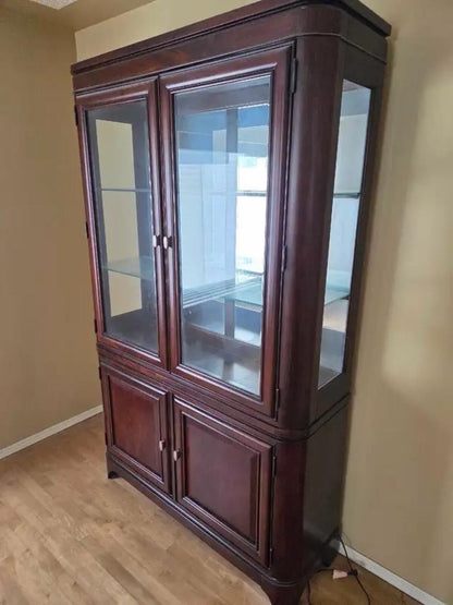 Wood/Glass Curio China Cabinet