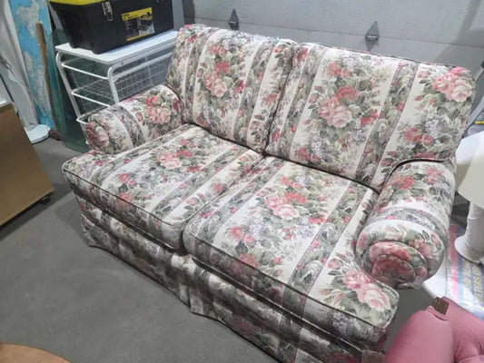 Vintage Floral Patterned Loveseat