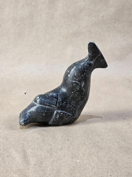 Vintage Inuit Art Eskimo hand carved Seal