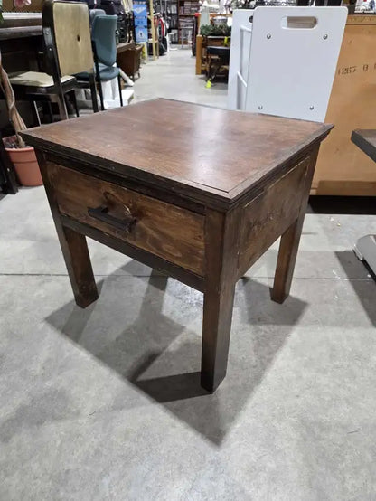 Natrual Wooden Side Table/Nightstand