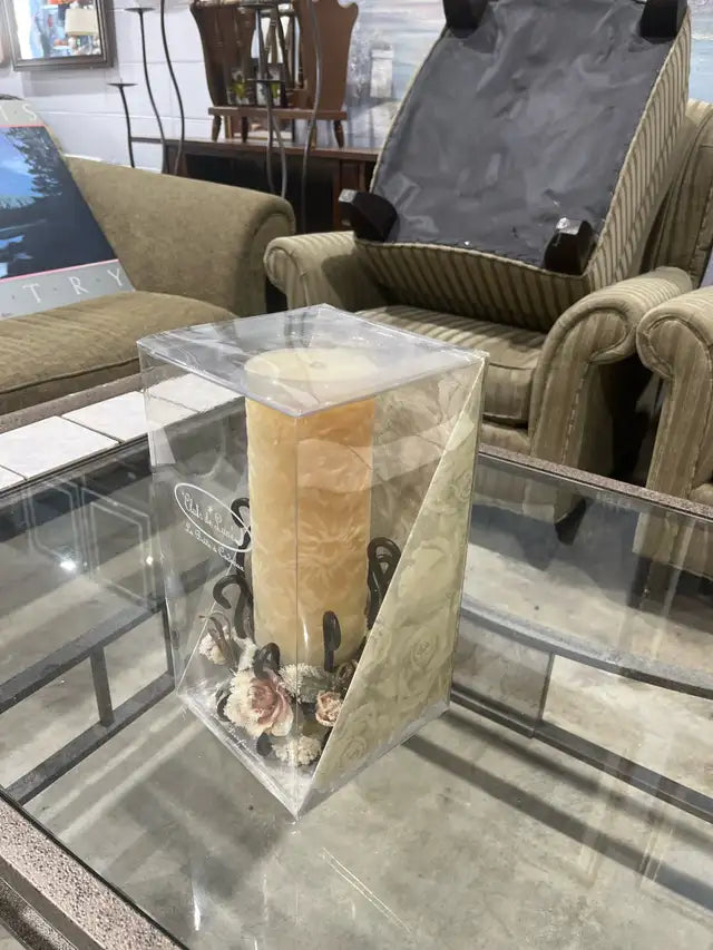 Brand new Claire de lune tall candle