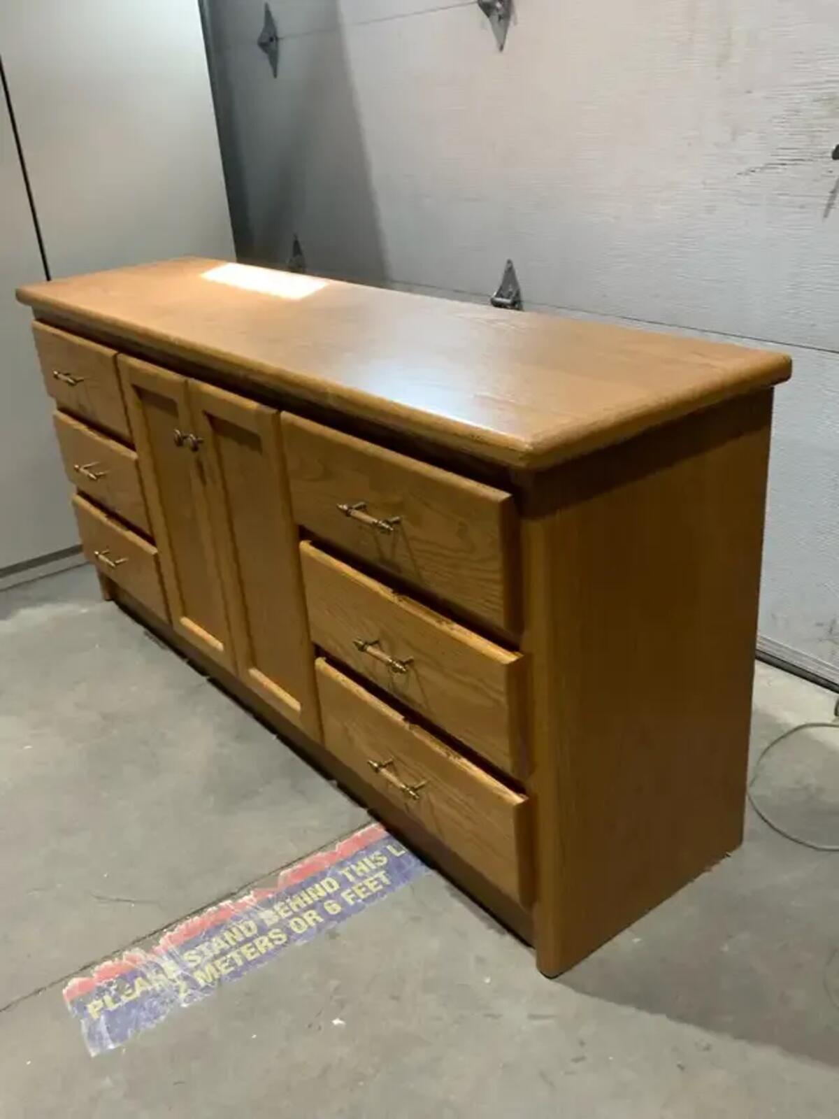 Oak Effect 6 Drawer Dresser