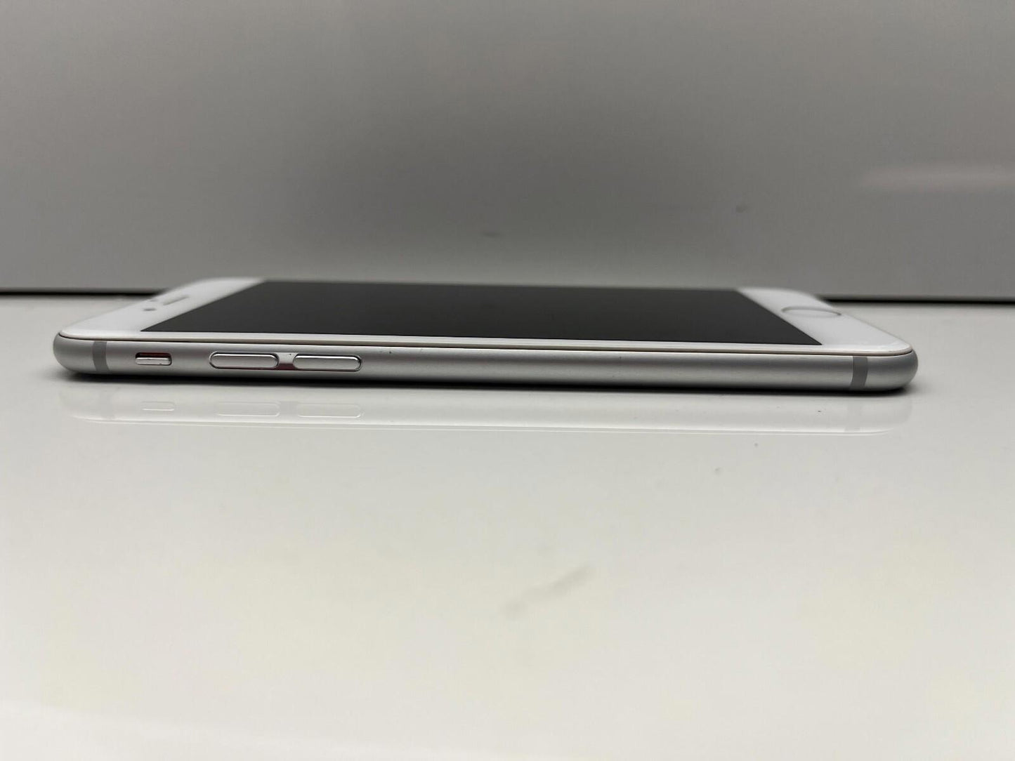 iPhone 6 Silver Bad Battery FOR PARTS
