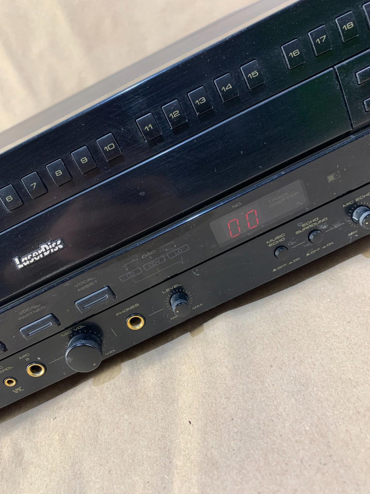 Vintage Pioneer Karaoke Laser Disc Player CLD-V710 Made in Japan 1990