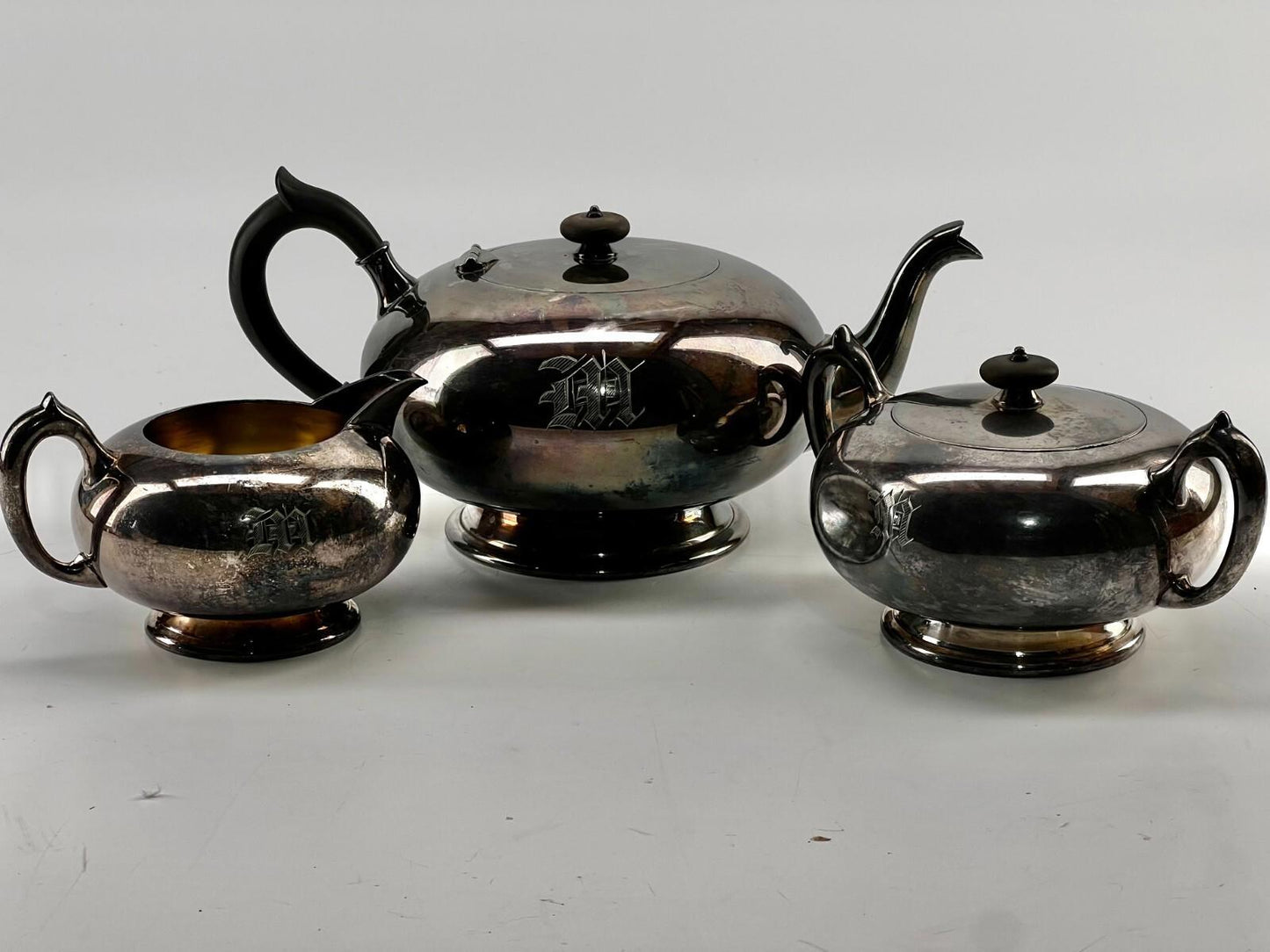 Vintage Wm A Rogers Silver Plate Tea Pot Set - 3pcs