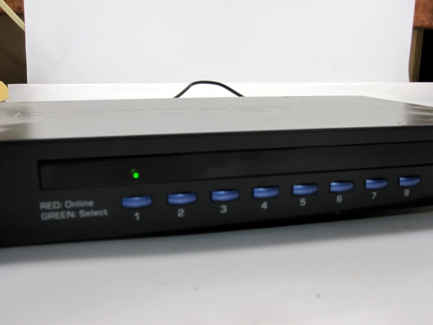 TRENDnet (TK-1603R) 16-Ports Rack-Mountable KVM / USB switch PS/2 Power Tested