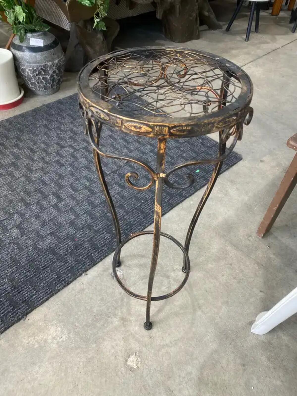 Rustic Black & Gold Boho Plant Stand