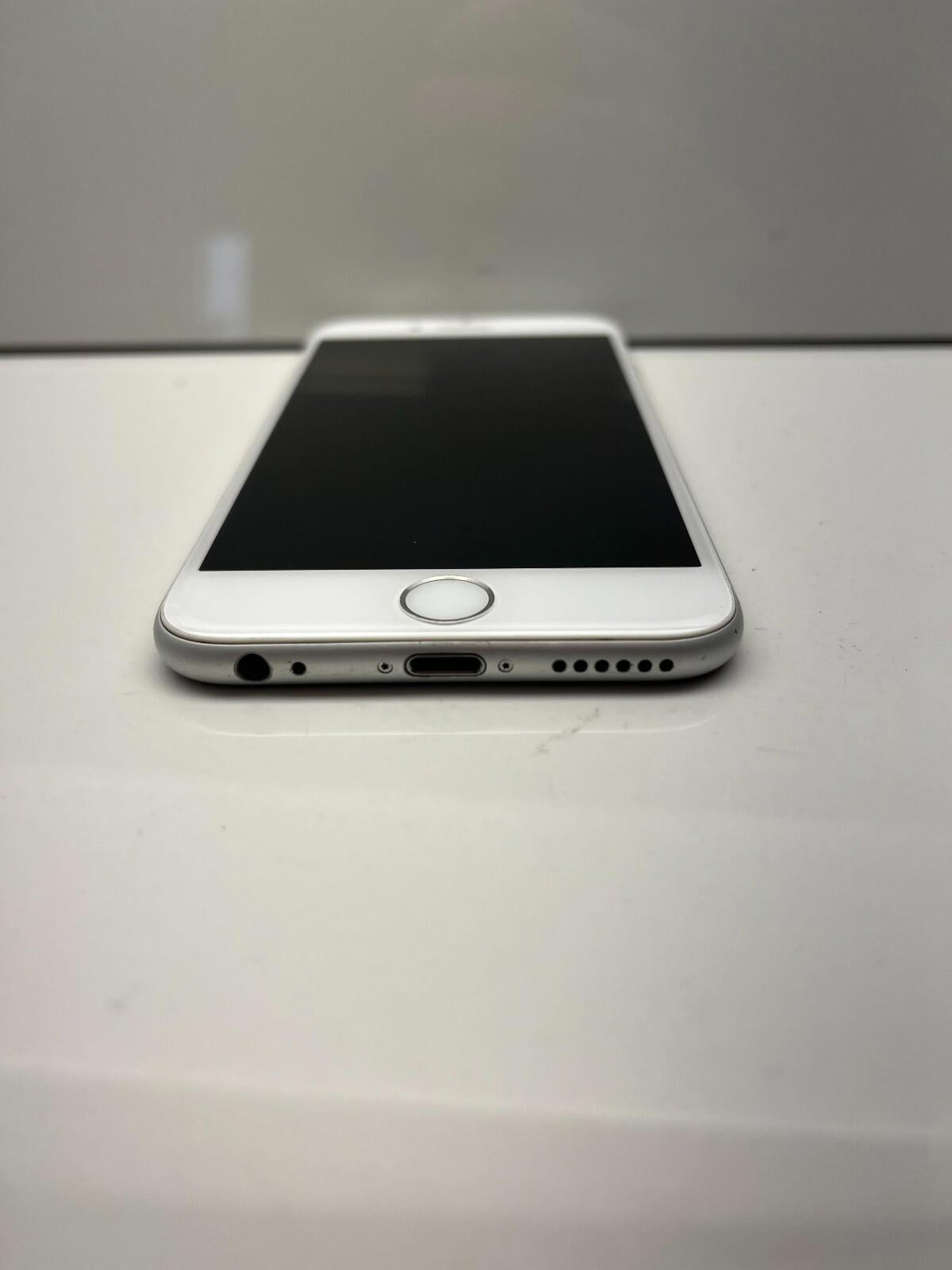 iPhone 6 Silver Bad Battery FOR PARTS