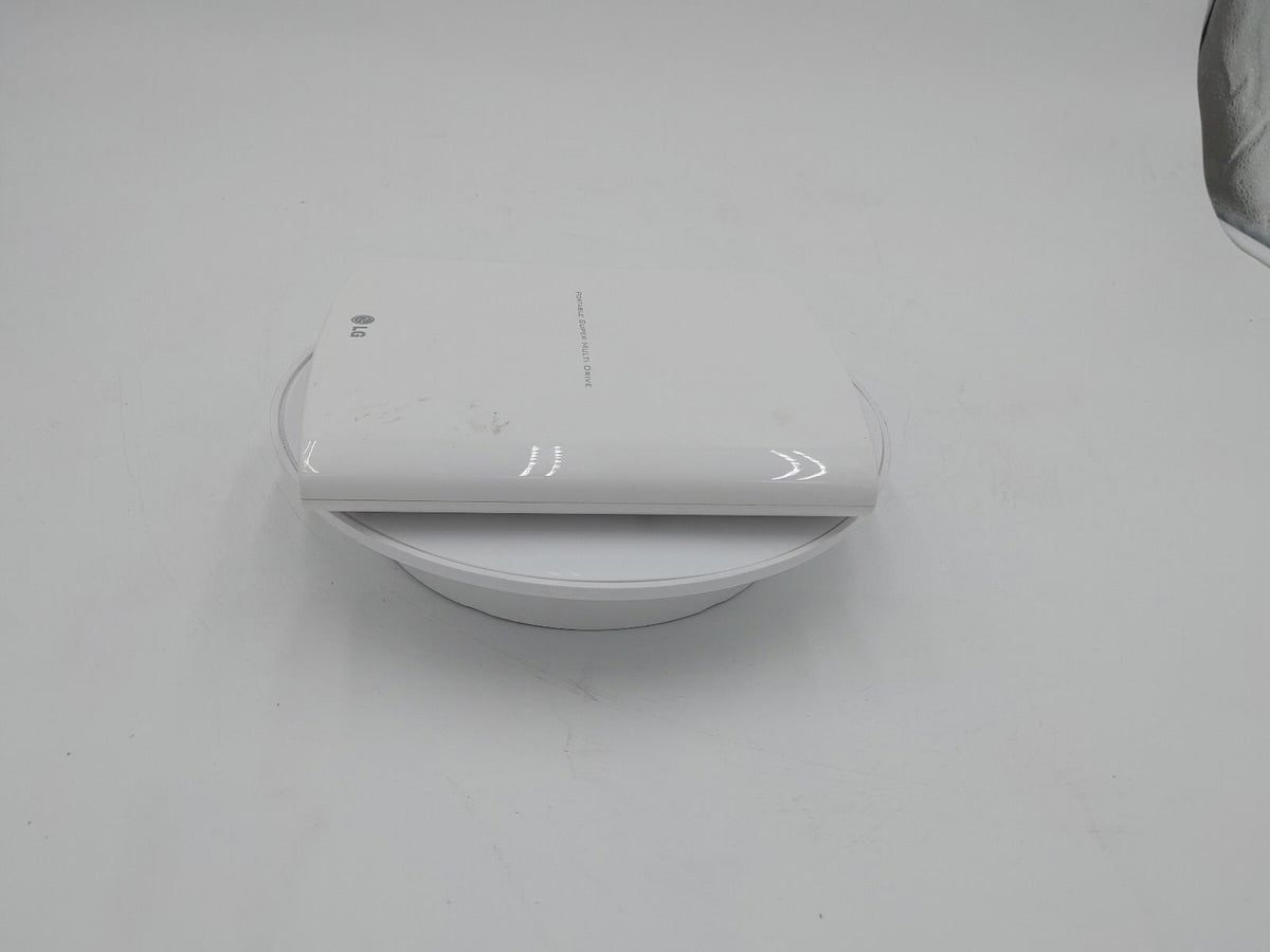Bon état : graveur DVD portable LG Super Multi Drive GP08NU6W blanc, avec étui et câble, fonctionne