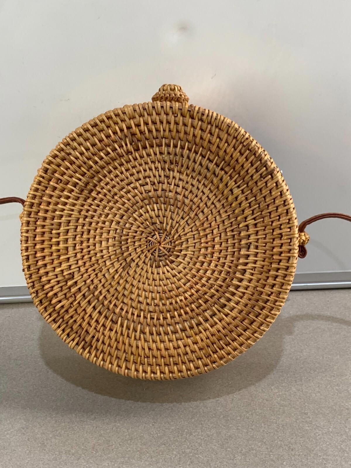 Vintage hand made Pastoral Style Woven Rattan Crossbody Bag