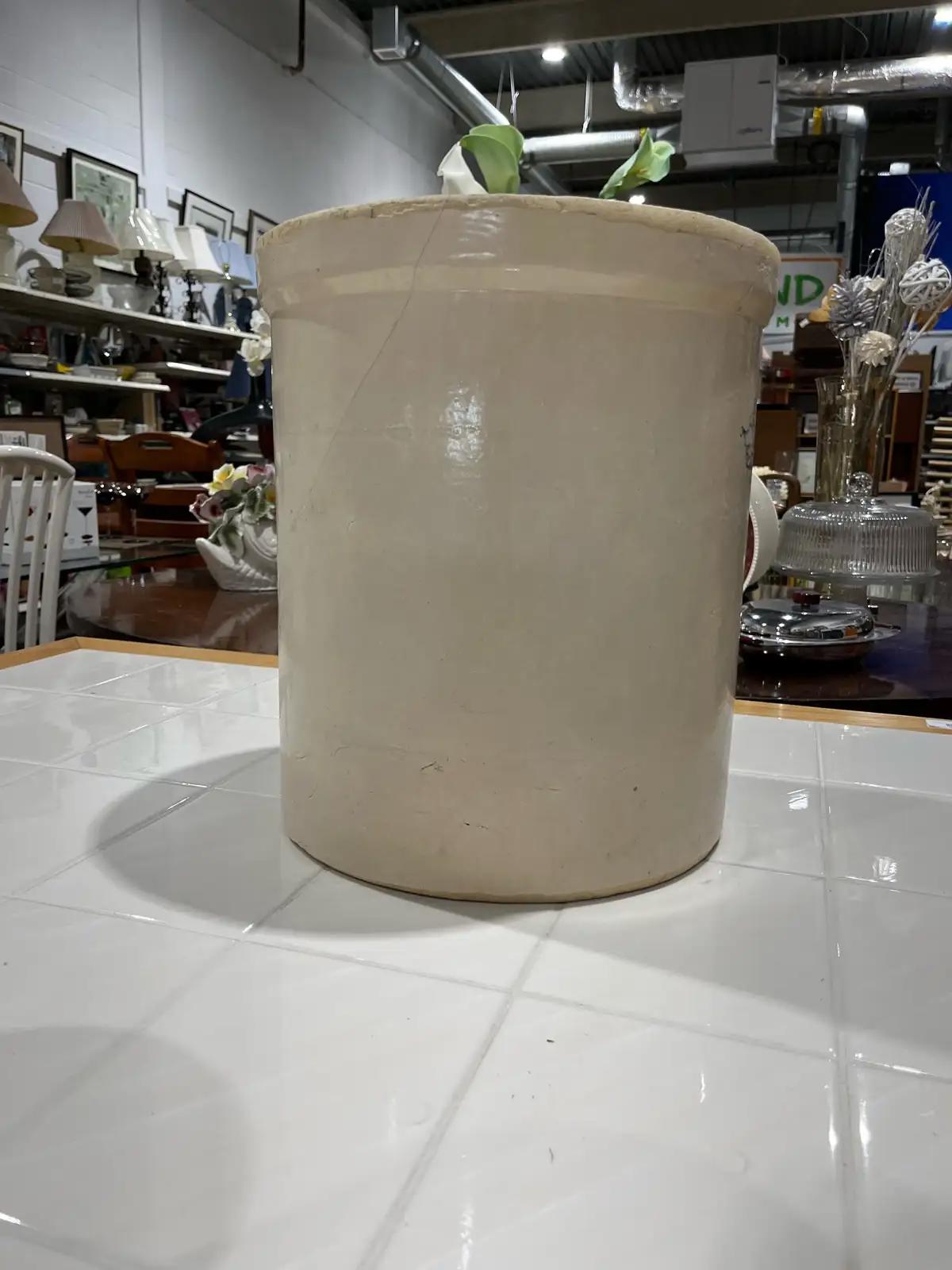 Large Vintage Style Ceramic Planter