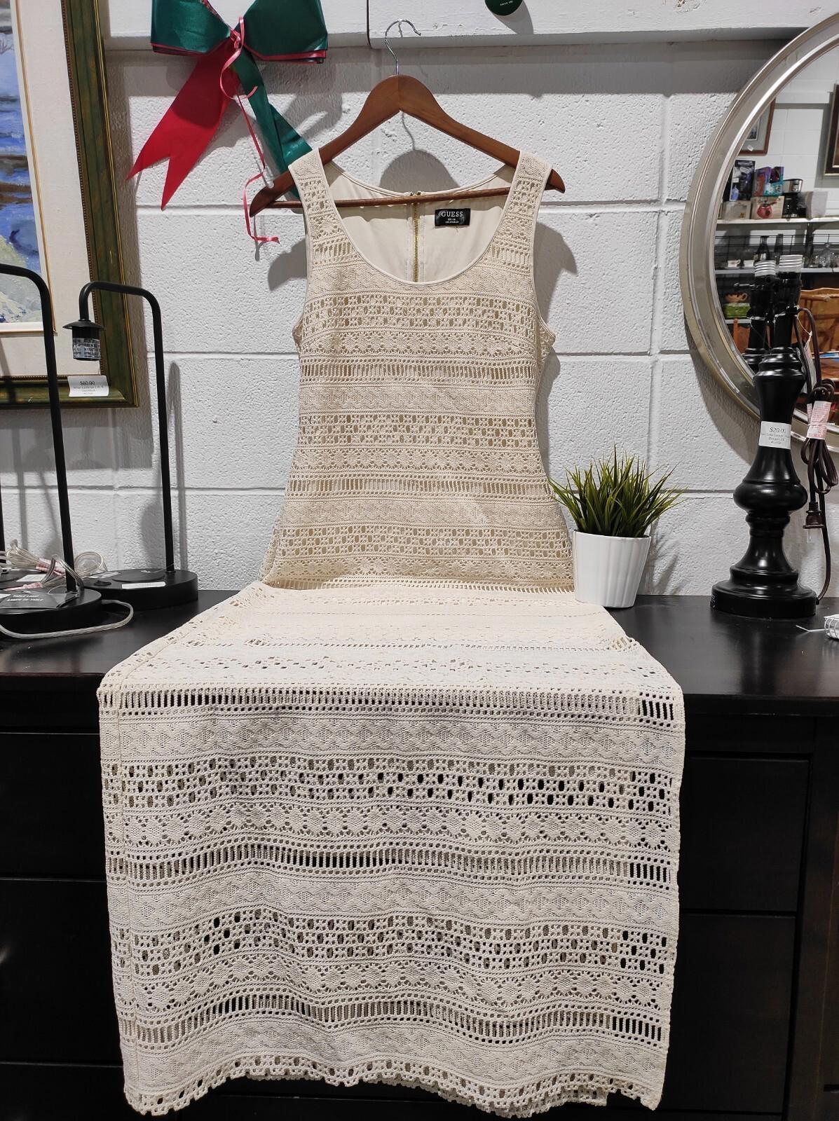 Robe Guess Diego pour femme, taille S, ivoire crème, longue en crochet, idéale pour l’été et la plage