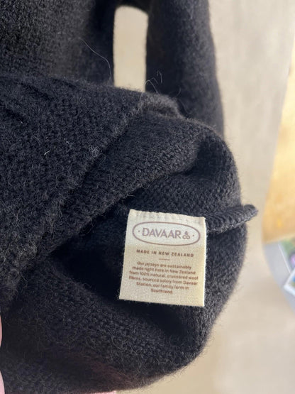 NWT Davaar  & CO “The Lucky Lass” Women’s Sweater (Brown, Size XS)