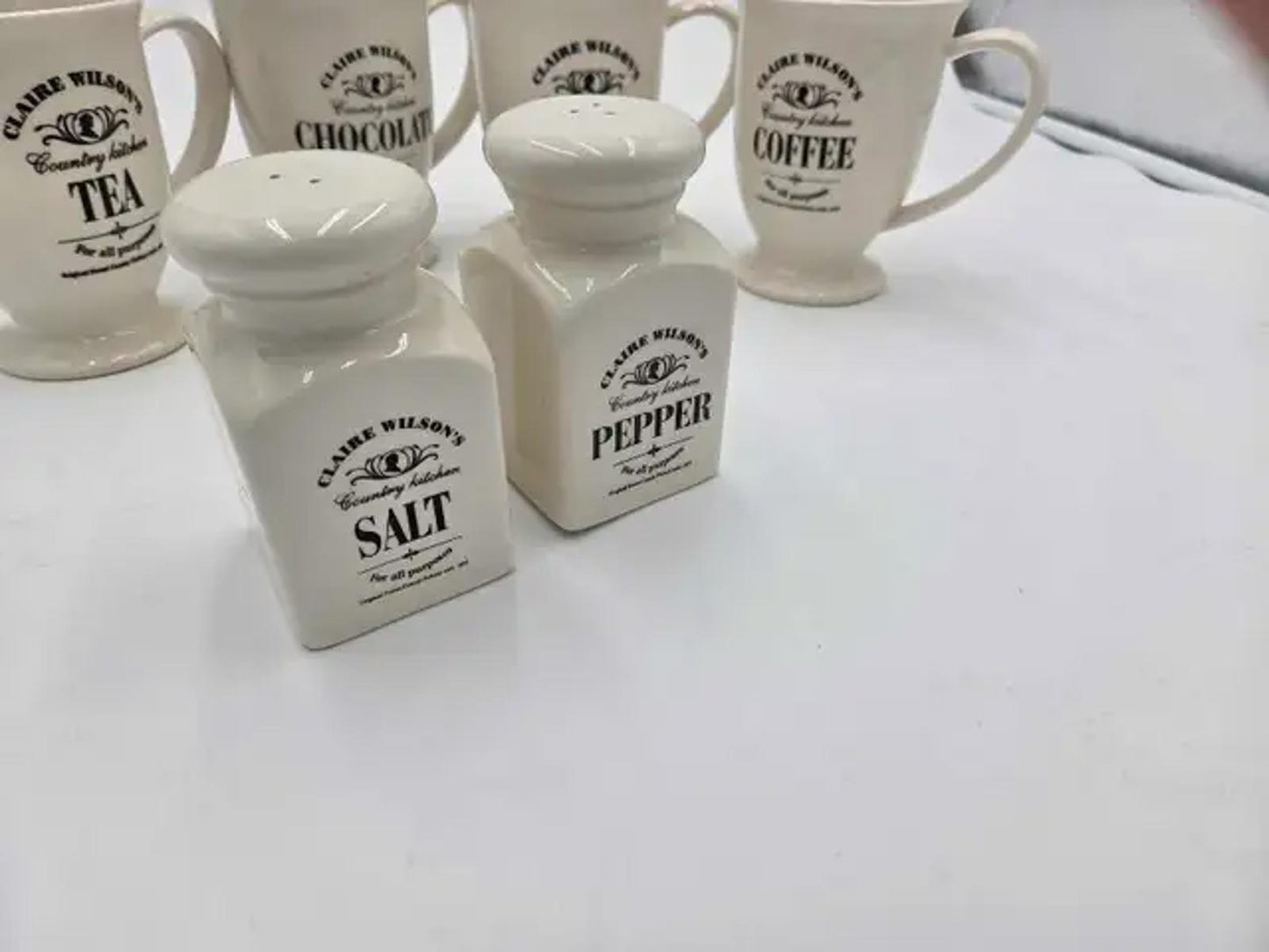 Vintage Claire Wilson Mug Set