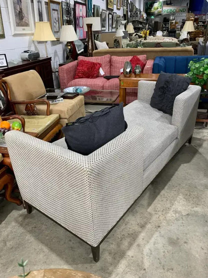 Grey Upholsterd Gresham House Daybed