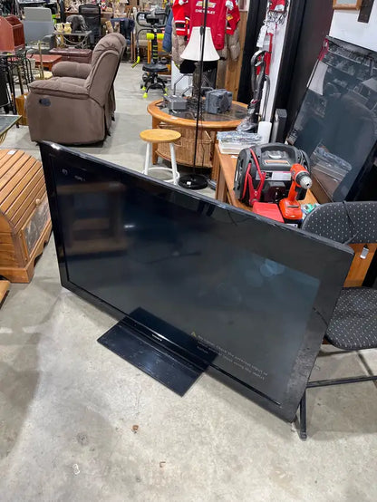 Sony Bravia LCD 60” TV