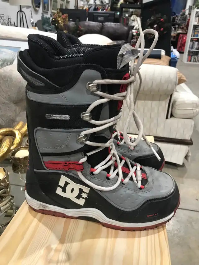 DC Serum 10th Anniversary Snowboard Boots (10.5M)