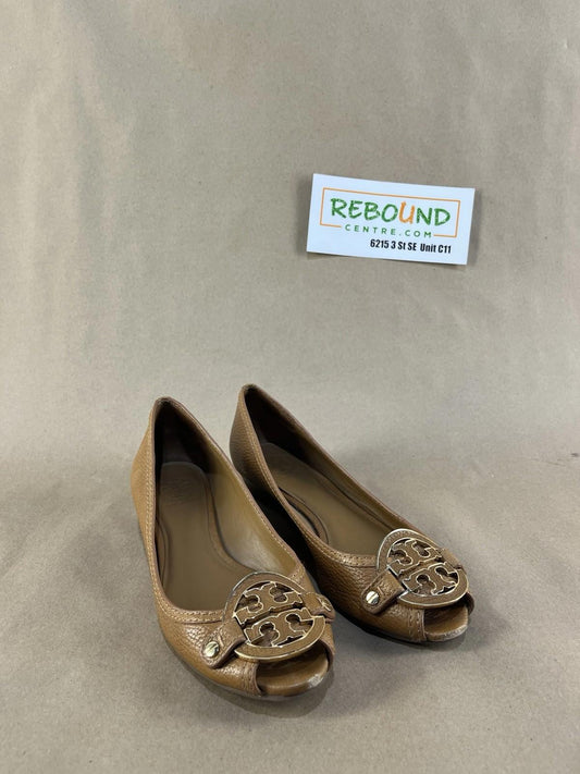 Tory Burch Amanda Open Toe Demi Wedge Sandals (Women’s Size 8.5)
