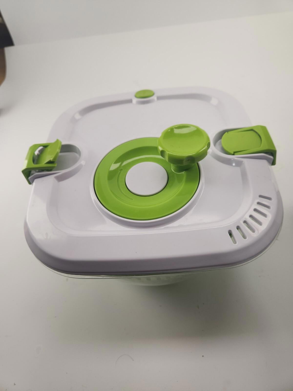 InStyle Salad Spinner - White/Green
