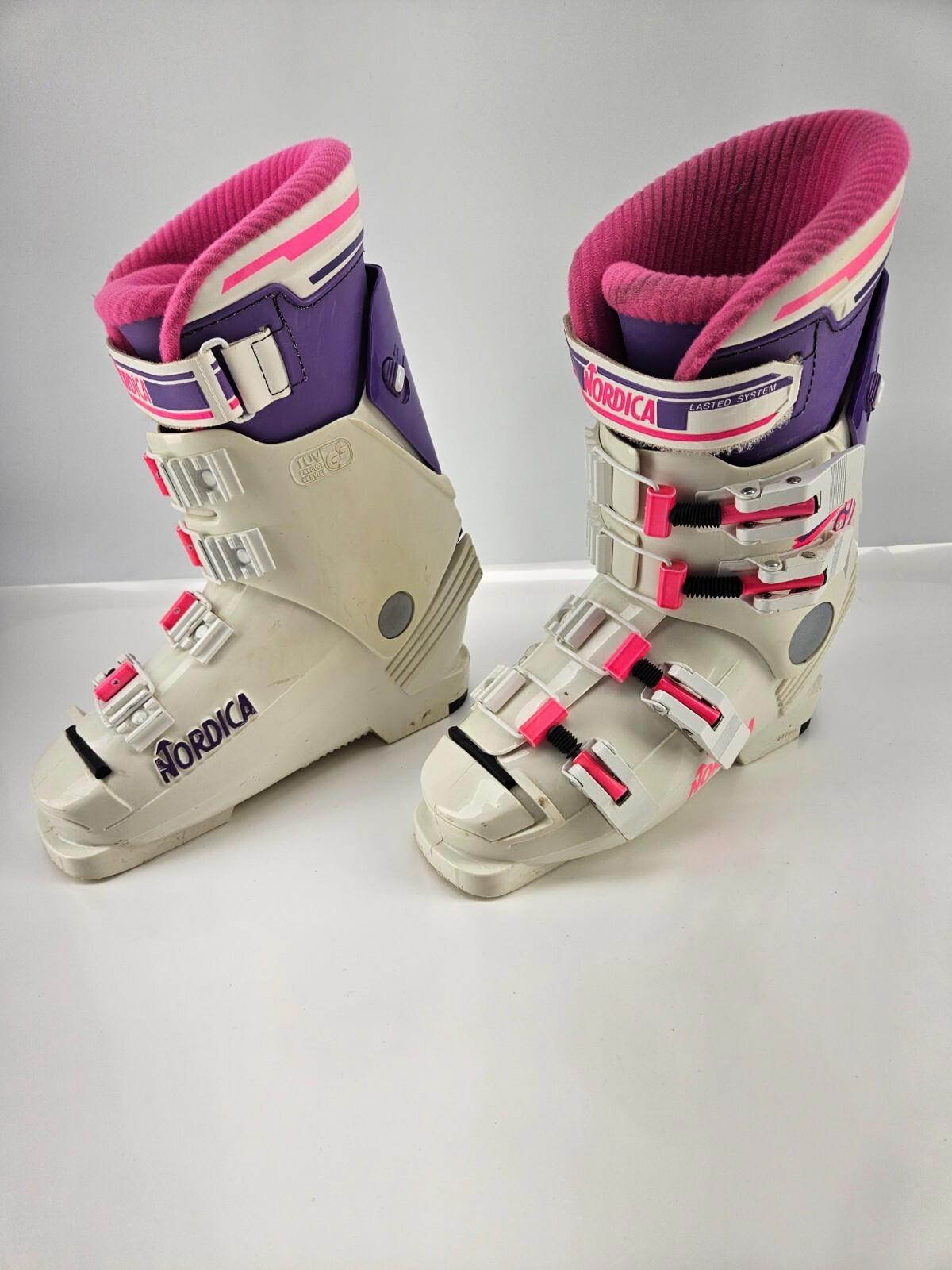 Vintage Retro Nordica 781 Ski Boots 277mm