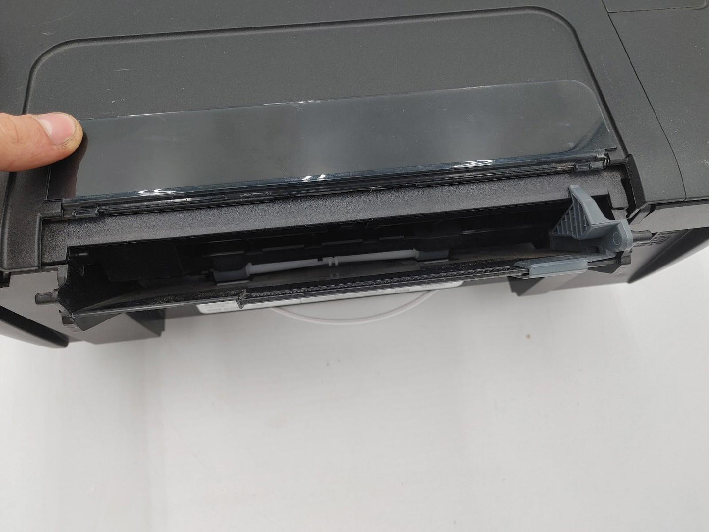 Good Condition HP DeskJet 2547 All-In-One Printer Black Untested No Colour Ink
