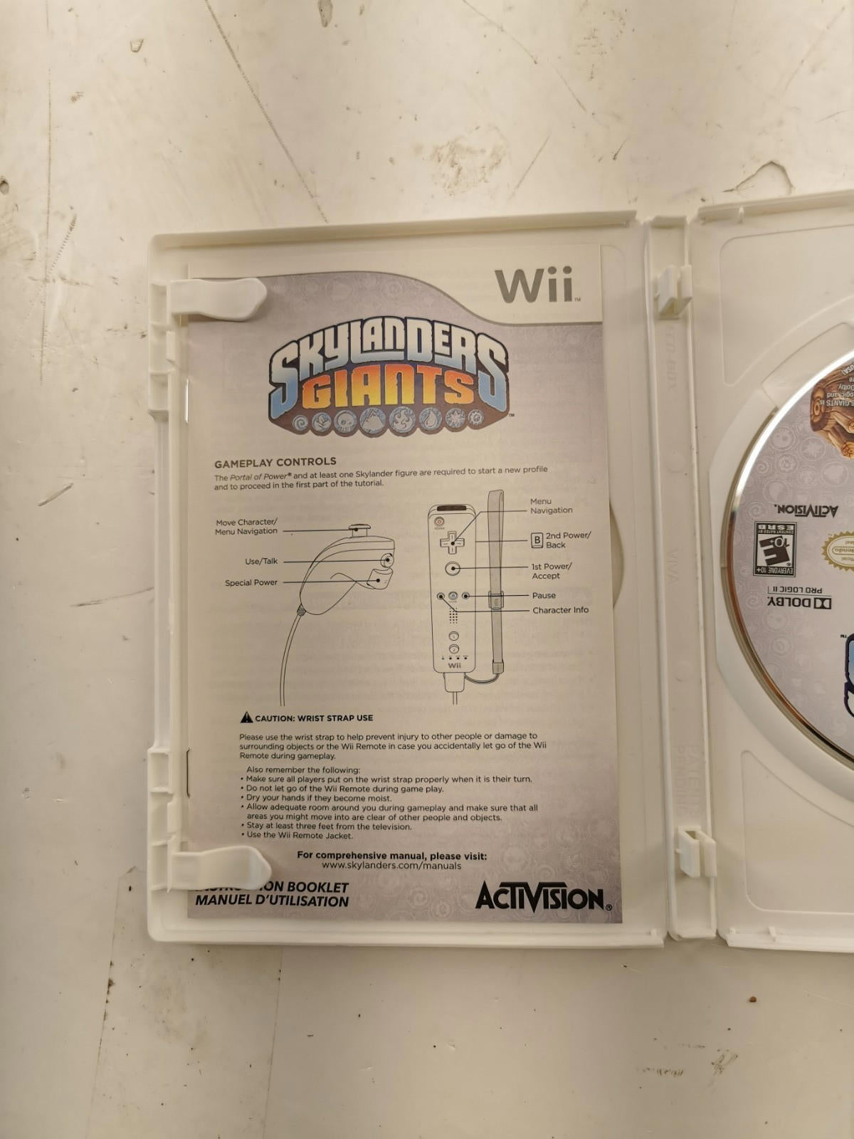 Skylanders: Giants (Nintendo Wii U, 2012) CIB