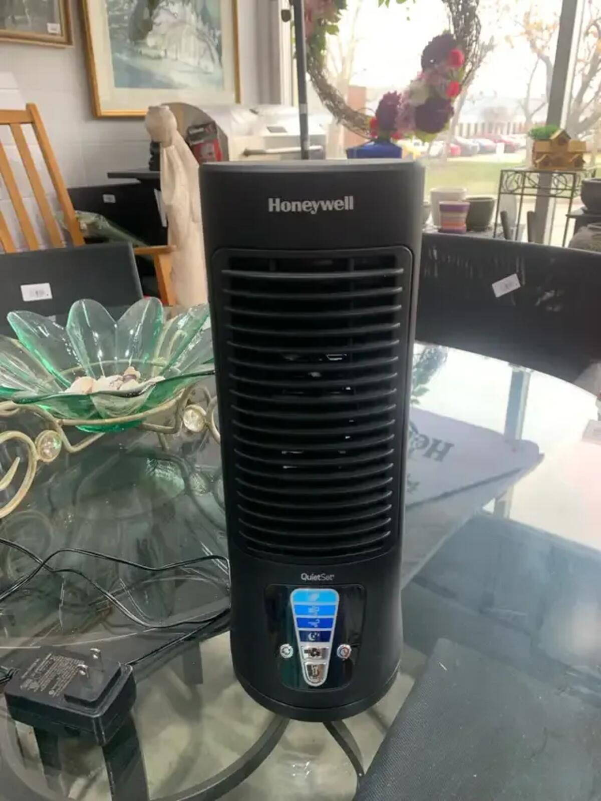 Honeywell Desk Fan