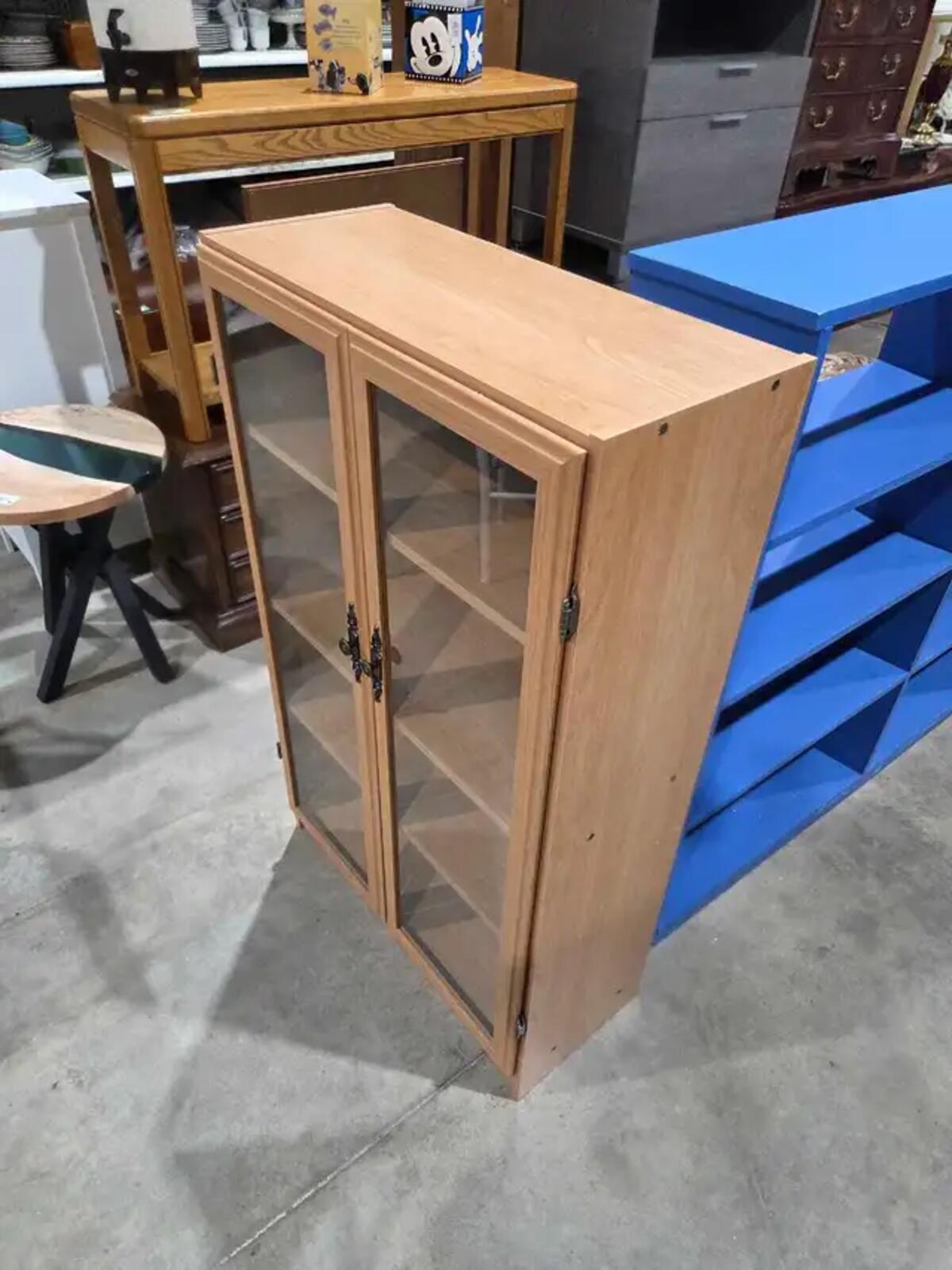 Wooden/Glass Display Cabinet