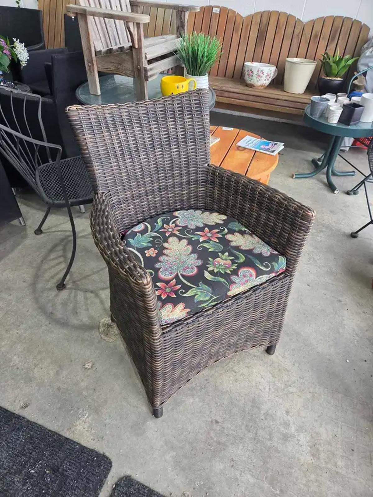 Canvas Faux Wicker Patio Chair