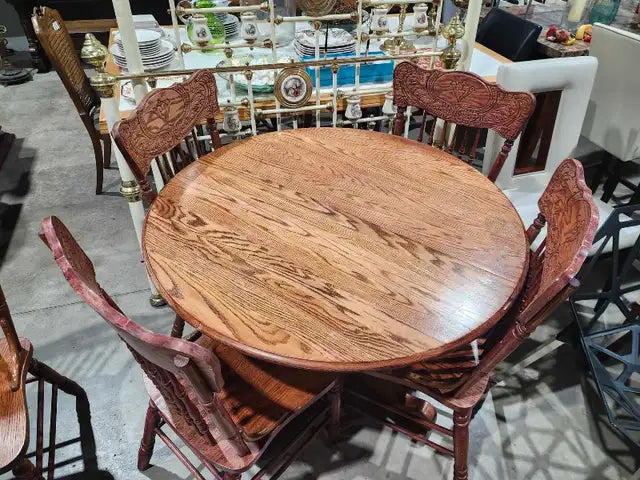 Vintage Solid Oak Extendable Table + 6 Chairs