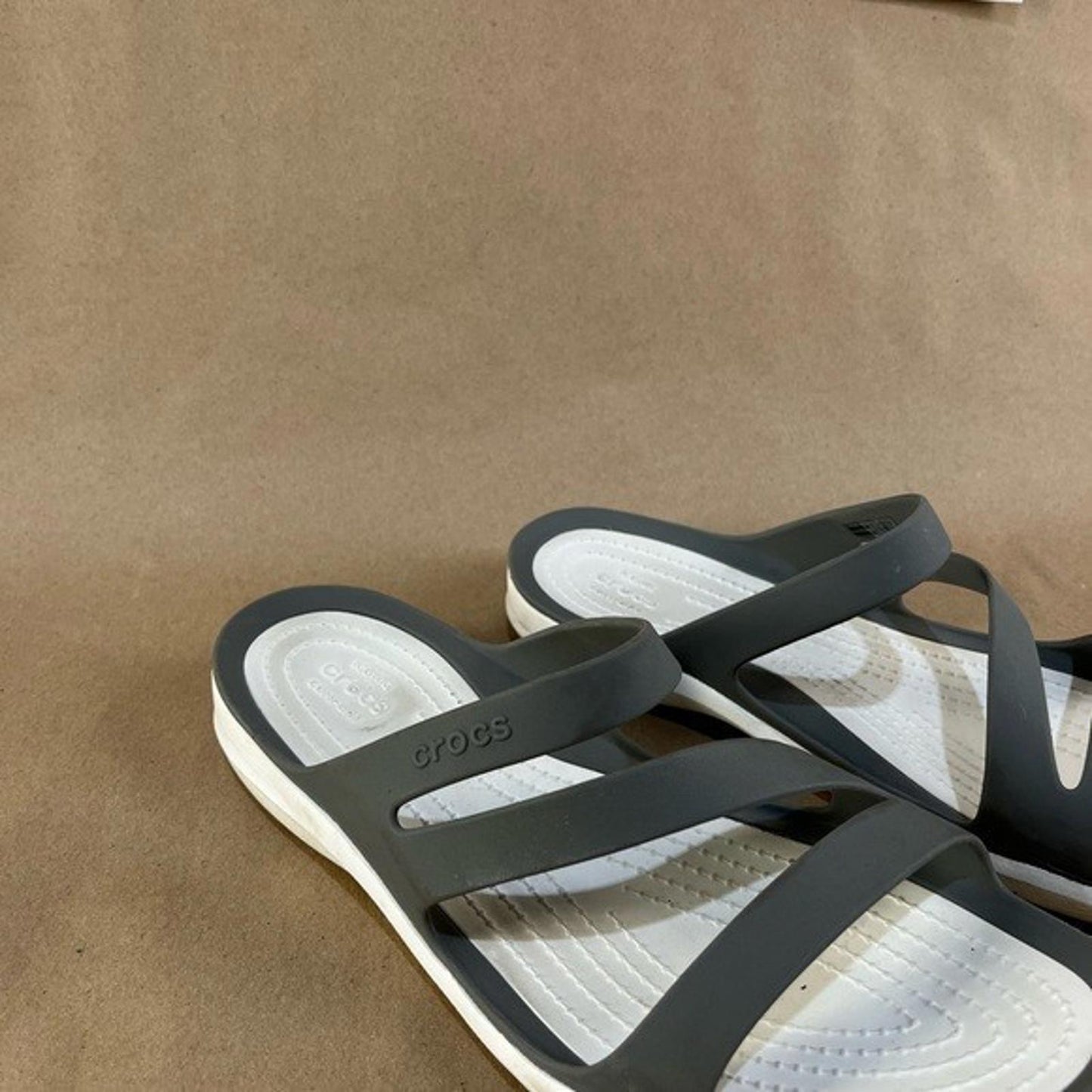 Crocs Swiftwater Sandals (Women’s US 9)