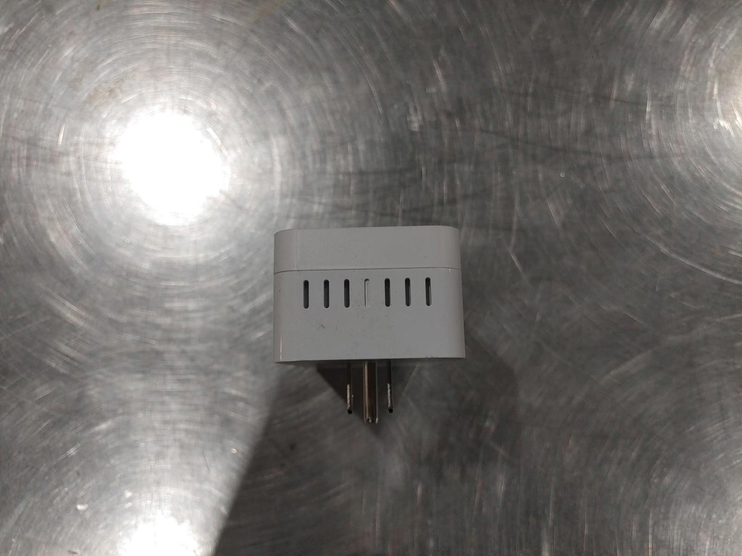 Good Condition D-LINK Power Line Ethernet Receiver 3 Port LAN 125V Passthrough