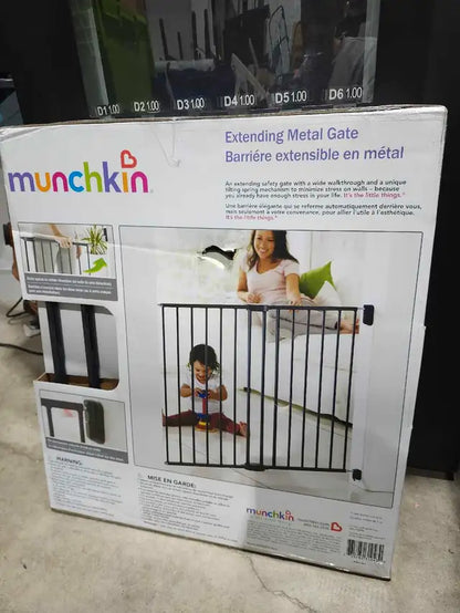 Munchkin Extending Metal Gate