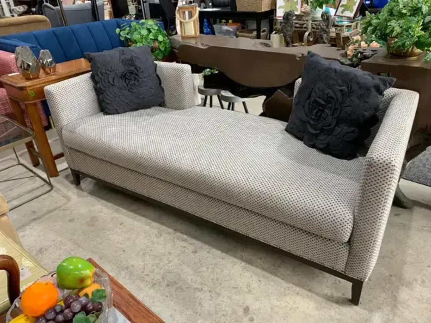 Grey Upholsterd Gresham House Daybed