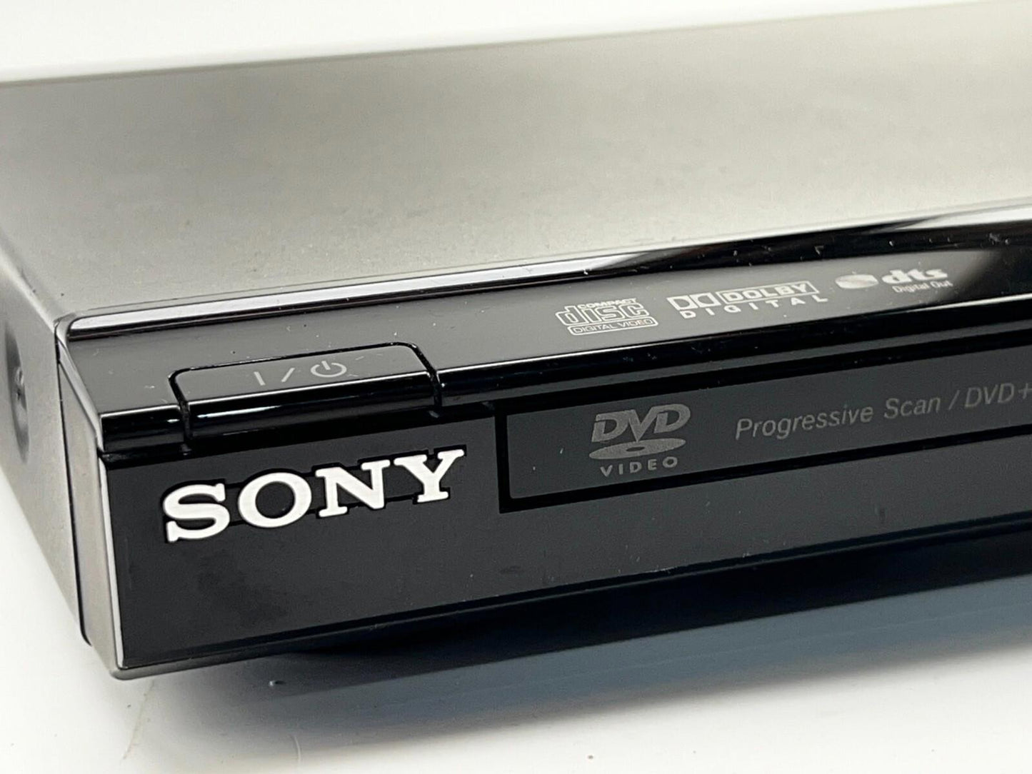 Sony CD/DVD Player DVP-SR-200P DVD Player Progressive Scan No Remote (Working)