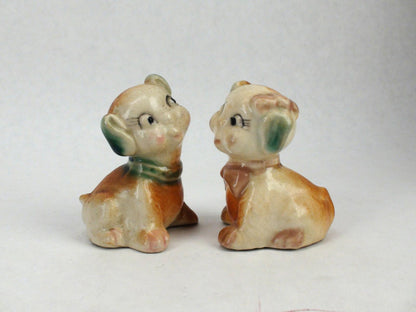 Vintage Dogs In Love Salt & Pepper Shakers - Good Condition