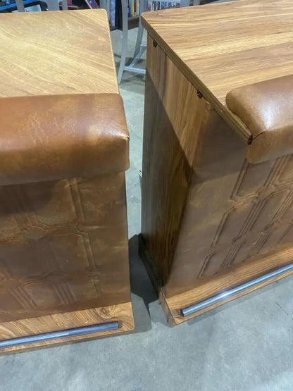 Vintage L-shape Bar