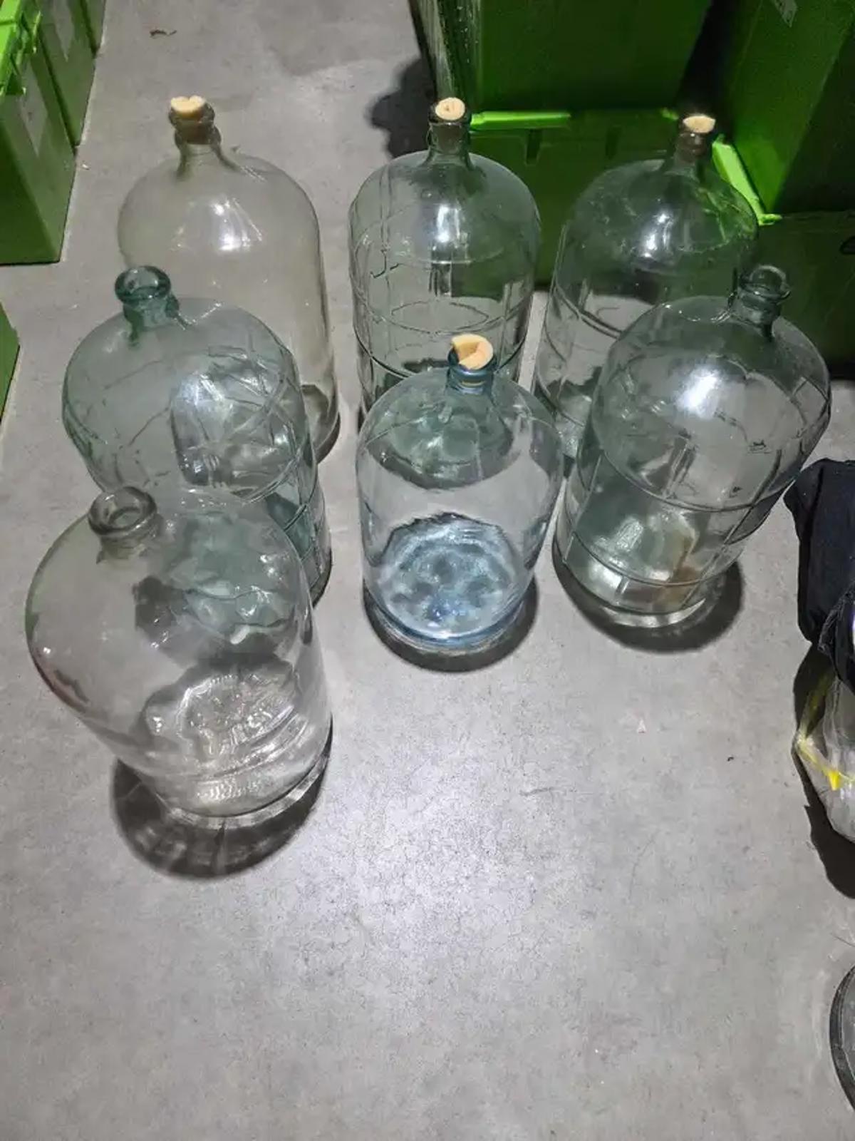 Glass 5 Gallon Carboys - 7 available