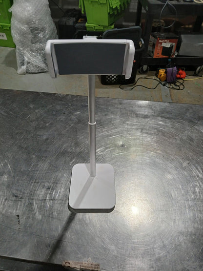 White Flat-Bottom Selfie Phone Stand – Adjustable Desktop Holder