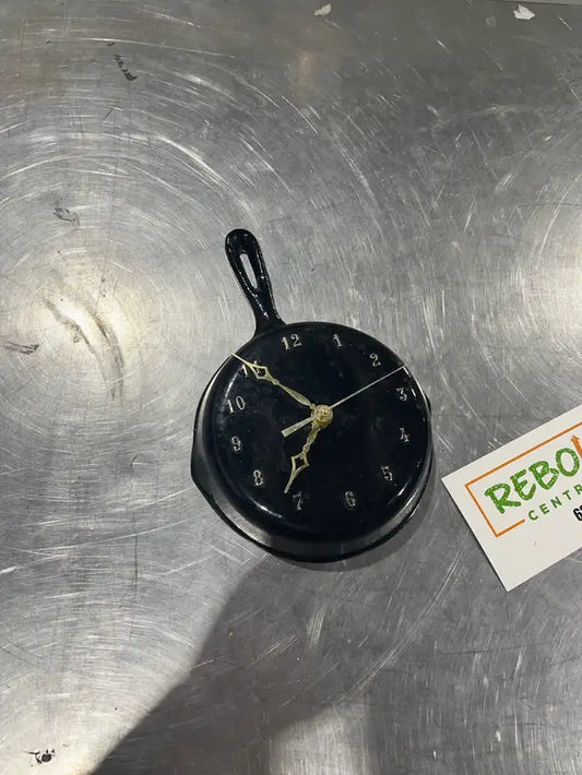 Frying Pan Clock